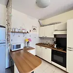 Apartment Feel At In Our Flat - Beahost