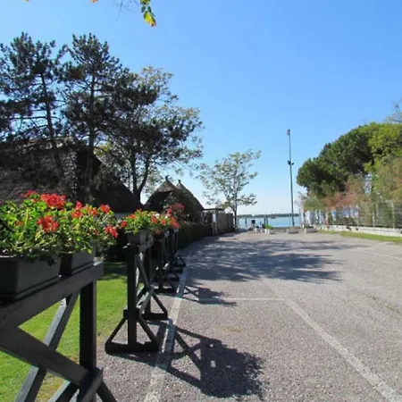 Feel At In Our Flat-beahost * 비비오네